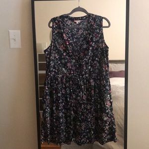 GAP Button floral dress with Tie at waist